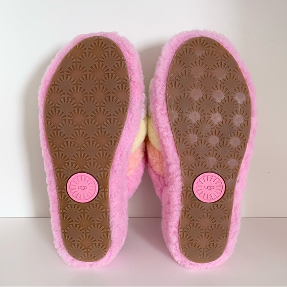 Ugg shearling pastel pink popsicle slides - Picture 12 of 16